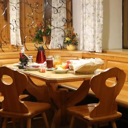 Hof Zur Steinwaend Bed and breakfast 3*